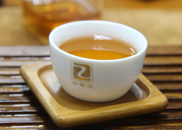 陳年普洱茶 陳年生茶 2007陳年南糯山野生茶 400克 