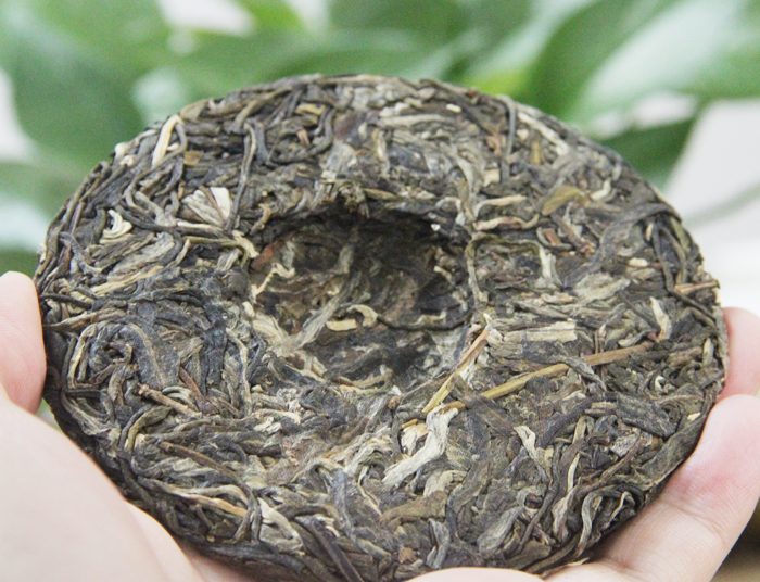 易武弯弓普洱茶 2016中乐号弯弓古树茶  100g