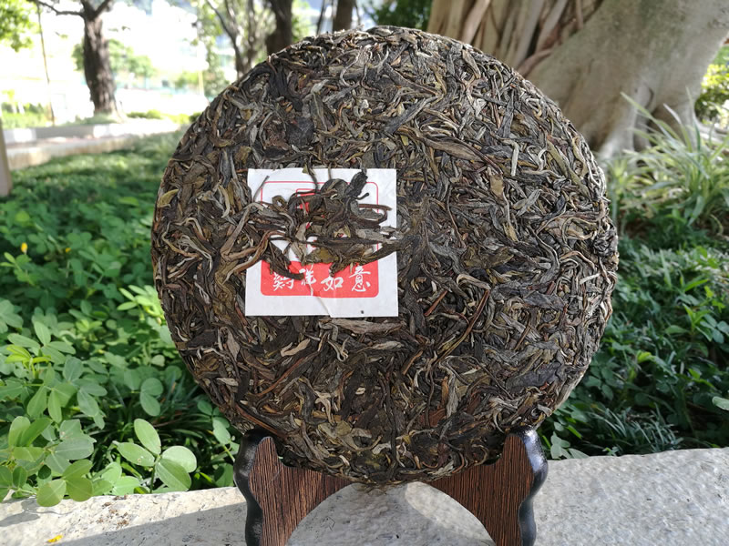 十二生肖普洱茶 2017鸡祥如意 十二生肖纪念茶 古树青饼