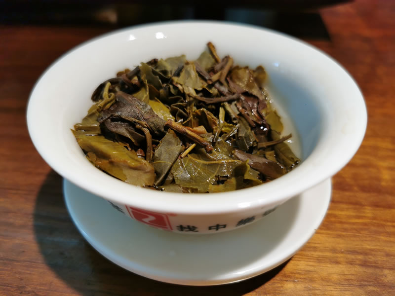 天門山 易武天門山普洱茶 2019天門山古樹黃片 200克 生茶 