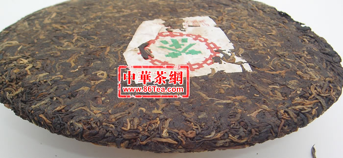 陈年普洱茶-陈年熟茶 中茶7262饼茶 天地人熟茶 357克