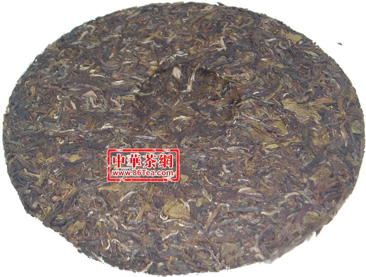 六大茶山-六大茶山古茶饼 2005六大茶山普洱茶 400克