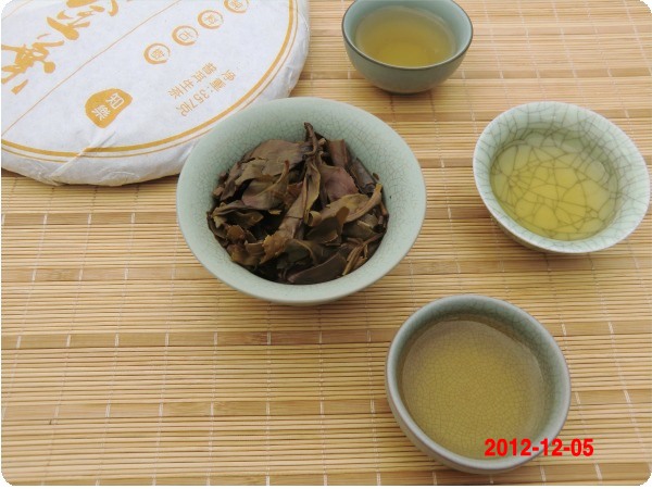 昔歸黄片 2012昔歸金葉 昔歸普洱茶 昔歸古樹茶 357克 