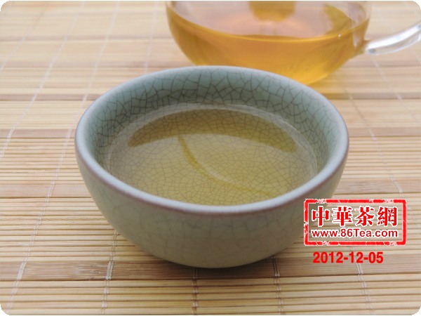 昔歸黄片 2012昔歸金葉 昔歸普洱茶 昔歸古樹茶 357克 