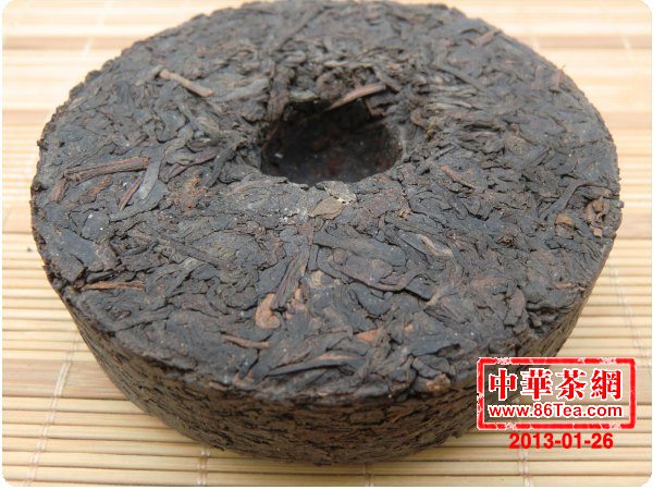 陳年六堡茶 廣西六堡餅茶 2007陳年六堡茶 100克