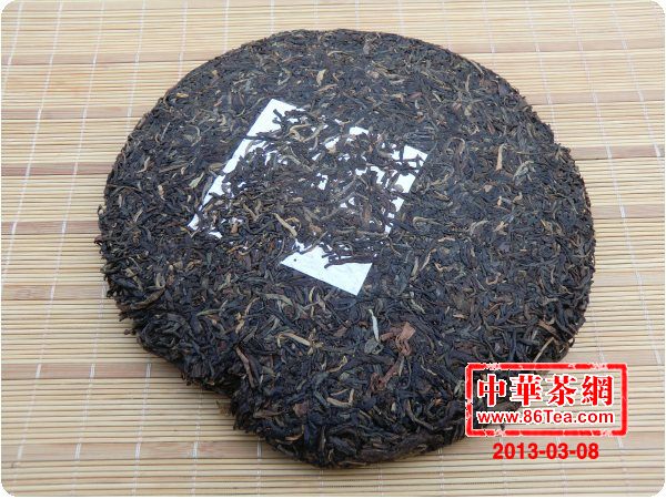 陳年普洱茶 陳年生茶 大益普洱茶-05年8582青饼