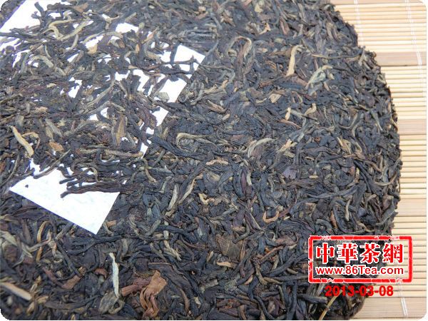 陳年普洱茶 陳年生茶 大益普洱茶-05年8582青饼