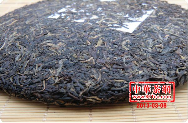 陳年普洱茶 陳年生茶 大益普洱茶-05年8582青饼