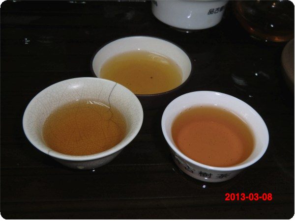 陳年普洱茶 陳年生茶 大益普洱茶-05年8582青饼